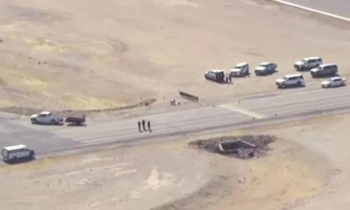 அமெரிக்காவில் சோகம்: நடுவானில் விமானங்கள் மோதியதில் 2 பேர் பலி