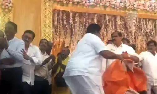 அண்ணாமலை கலந்து கொண்ட நிகழ்ச்சியில் கே.பி.ராமலிங்கம் அடாவடி என புகார்