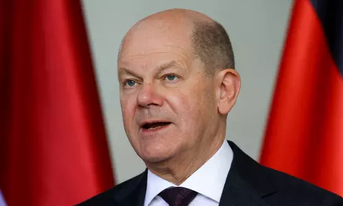 ஜெர்மனி அதிபர் தேர்தல்: தோல்வியை ஒப்புக் கொண்டார் ஒலாப் ஸ்கால்ஸ்