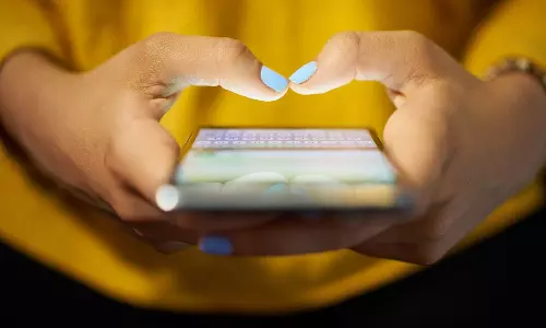 புதுச்சேரி இன்ஸ்டாகிராமில் பழகிய வாலிபரிடம் ரூ.16 லட்சத்தை இழந்த இளம்பெண்