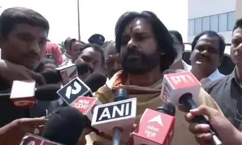 வக்பு வாரியம் இருக்கும்போது, சனாதன தர்மம் பாதுகாப்பு போர்டு ஏன் இருக்கக் கூடாது?- பவன் கல்யாண்