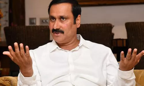 இளைய தலைமுறையை காக்க மதுவிலக்கு மட்டும் தான் தீர்வு- அன்புமணி ராமதாஸ்