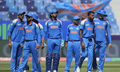 சாம்பியன்ஸ் டிராபி அரையிறுதிக்கு முன்னேறியது இந்தியா: பாகிஸ்தான், வங்கதேசம் வெளியேற்றம்