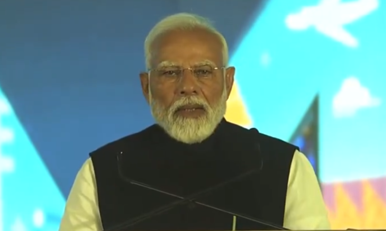 போபால் முதலீட்டாளர்கள் மாநாடு: Late-ஆ வந்த மோடி.. அதற்கு சொன்ன காரணம் தான் 'ஹைலைட்'..!