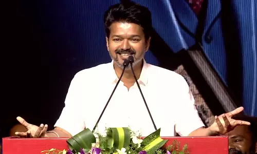 மும்மொழிக் கொள்கைக்கு த.வெ.க. எதிர்ப்பு- What bro, its very wrong bro என தி.மு.க., பா.ஜ.க. வை கிண்டலடித்த விஜய்