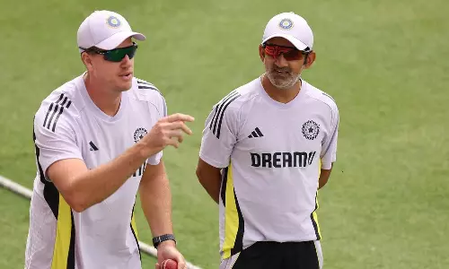 பந்துவீச்சு பயிற்சியாளர் மோர்னே மோர்கல் மீண்டும் இந்திய அணியுடன் இணைந்தார்