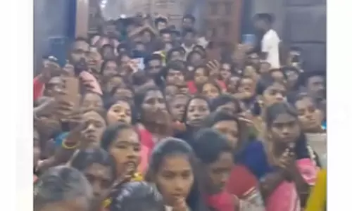 மகா சிவராத்திரி விழா கோலாகலம்: விடிய விடிய கண் விழித்து சாமி தரிசனம் செய்த பக்தர்கள்