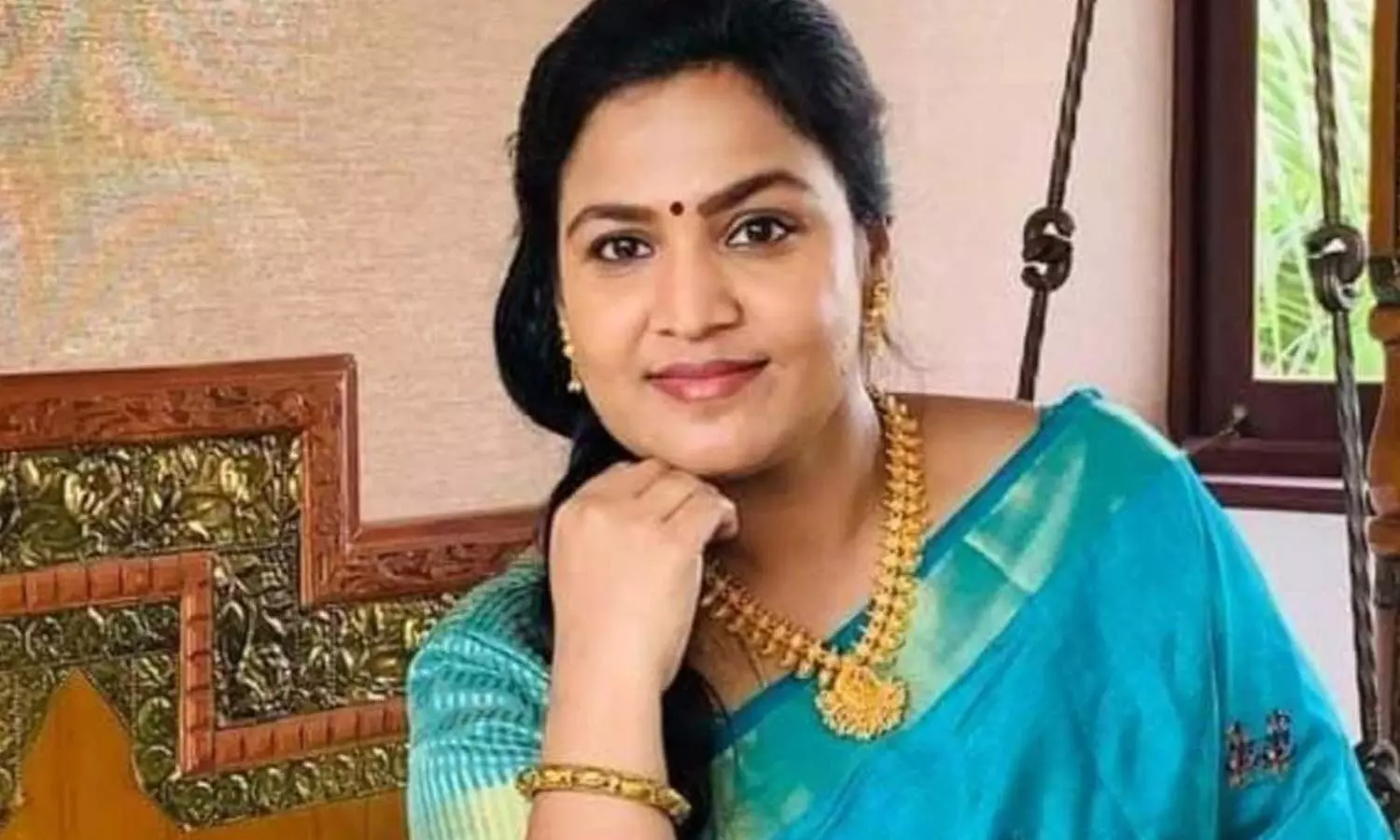 தமிழக வெற்றிக் கழகம்தான் தமிழகத்தின் வெற்றிக் களம் - த.வெ.க.-வில் ரஞ்சனா நாச்சியார்! தமிழக வெற்றிக் கழகம்தான் தமிழகத்தின் வெற்றிக் களம் - த.வெ.க.-வில் ரஞ்சனா நாச்சியார்!