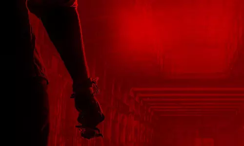 ஆக்ஷனில் மாஸ் காட்டிய ஆகாஷ் ஜெகன்நாத்.. பட்டையை கிளப்பும் தல்வார் கிளிம்ப்ஸ்