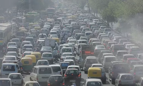 ஏப்ரல் 1ம் தேதி முதல் அமல்..! காற்று மாசுவை குறைக்க டெல்லி அரசு அதிரடி உத்தரவு