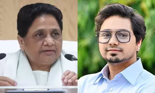 மருமகனின் பதவியை பறித்த மாயாவதி: கட்சியில் இருந்தும் நீக்கம்