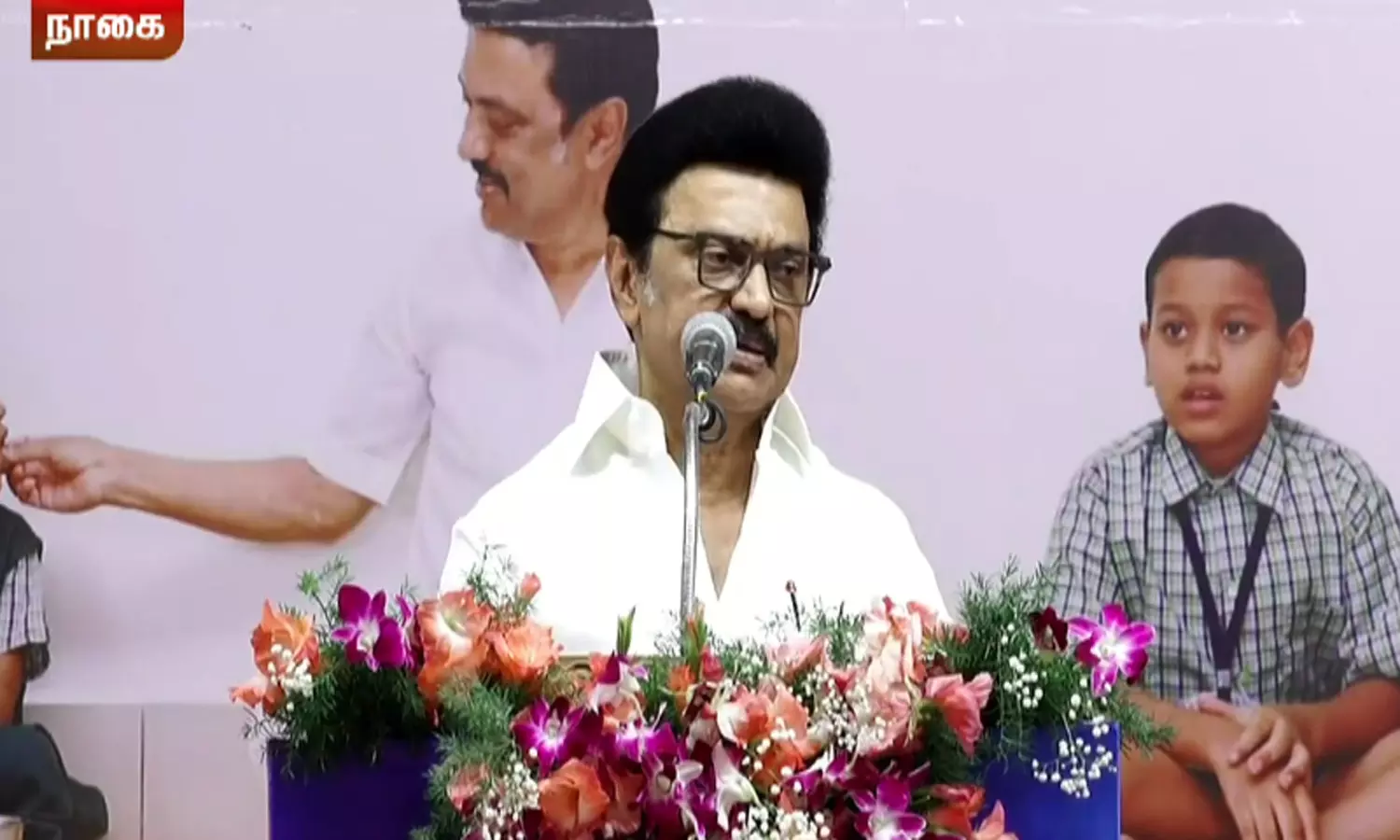 மீனவர் பிரச்சனையை தீர்க்க வேண்டியது மத்திய அரசின் கடமை- மு.க.ஸ்டாலின் மீனவர் பிரச்சனையை தீர்க்க வேண்டியது மத்திய அரசின் கடமை- மு.க.ஸ்டாலின்