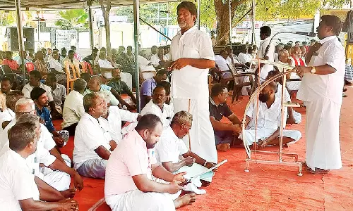 நிரந்தர தீர்வு கேட்டு தீவிரமடையும் போராட்டம்: மீனவர்கள் தீக்குளிப்பு அறிவிப்பால் ராமேசுவரம் பகுதியில் பதட்டம்