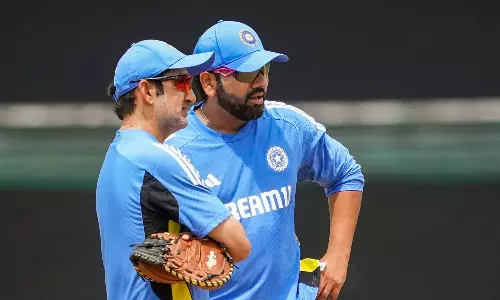 ரோகித் சர்மா இன்னும் எவ்வளவு காலம் விளையாடுவார்: பத்திரிகையாளர் கேள்விக்கு கம்பீர் அளித்த பதில்...!