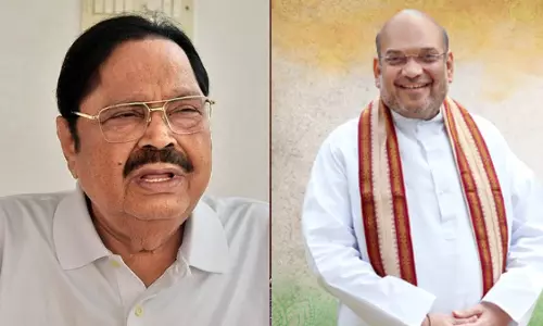 பெரிய மனிதர்கள் எது வேண்டுமானாலும் பேசிவிட்டு போகலாம்-அமைச்சர் துரைமுருகன்