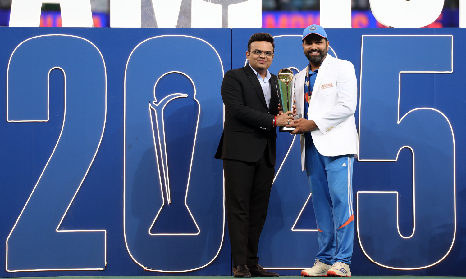 சாம்பியன்ஸ் டிராபி பரிசளிப்பு விழாவில் பாக். கிரிக்கெட் வாரியம் ஆப்சென்ட் - புது சர்ச்சை