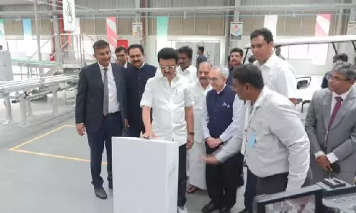 பையனூர் சிப்காட் கோத்ரேஜ் ஆலையில் உற்பத்தியை தொடங்கி வைத்தார் முதலமைச்சர்