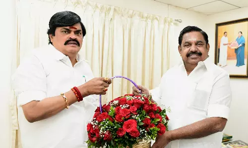 மாஃபா பாண்டியராஜனை தொடர்ந்து எடப்பாடி பழனிசாமியை சந்தித்த கே.டி.ராஜேந்திர பாலாஜி