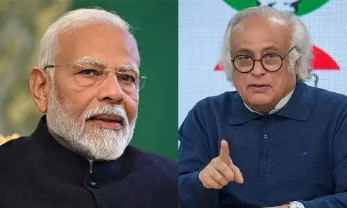 மொரீசியஸ் பயணம்: தொடர்ந்து காத்திருக்கும் மணிப்பூர் மக்கள்- பிரதமர் மோடியை விமர்சித்த காங்கிரஸ்