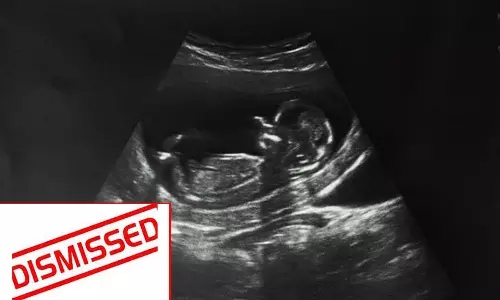 ஸ்கேன் சென்டர் நடத்தி கருவின் பாலினத்தை கூறிய செவிலியர் டிஸ்மிஸ்- சுகாதாரத்துறை அதிகாரிகள் நடவடிக்கை