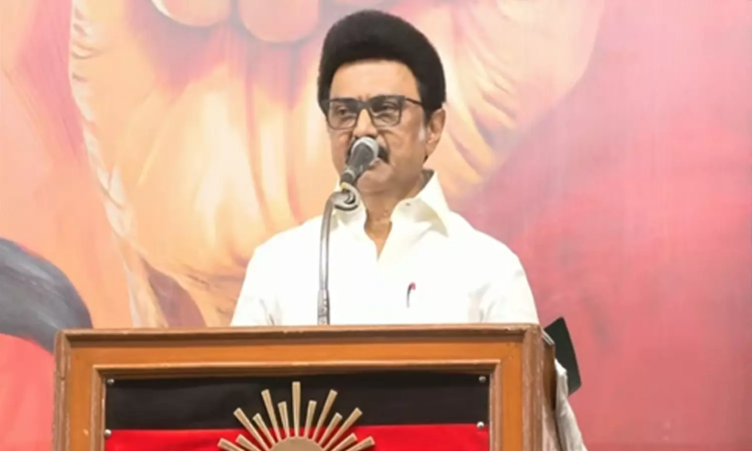 தேசிய கல்விக் கொள்கை என்பது கல்விக் கொள்கை அல்ல காவிக் கொள்கை- முதலமைச்சர் மு.க.ஸ்டாலின் தேசிய கல்விக் கொள்கை என்பது கல்விக் கொள்கை அல்ல காவிக் கொள்கை- முதலமைச்சர் மு.க.ஸ்டாலின்