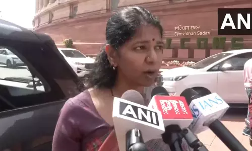 மத்திய நிதி அமைச்சர் நிர்மலா சீதாராமன் பேச்சுக்கு கனிமொழி எம்.பி. கண்டனம்