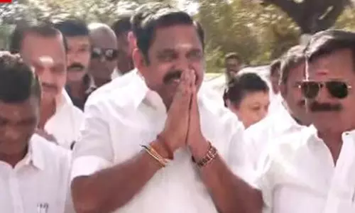 தமிழக பட்ஜெட்: சட்டசபையில் இருந்து அ.தி.மு.க வெளிநடப்பு