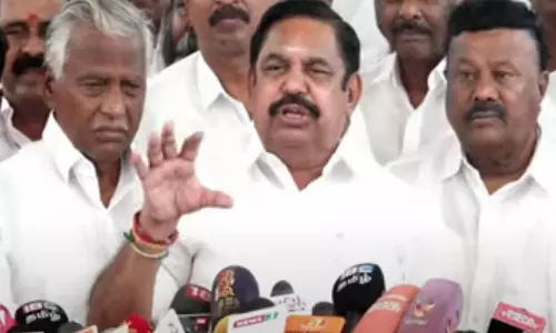 10,000 காலிப்பணியிடங்களில் எப்படி 40,000 பேரை பணியமர்த்த முடியும்?- எடப்பாடி பழனிசாமி