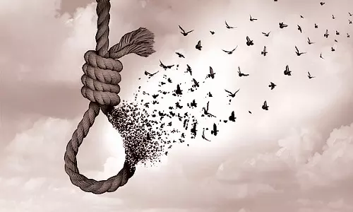 அதிகரித்து வரும் தற்கொலைகளால் சீர் குலையும் குடும்பங்கள்