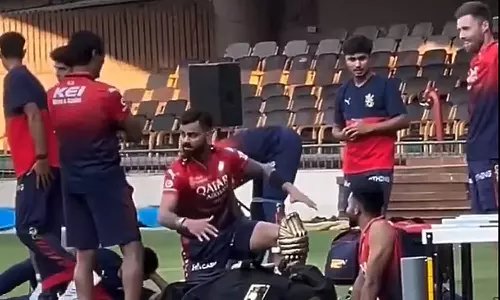 VIDEO: ஐபிஎல் தொடருக்கான பயிற்சியின்போது நடனமாடிய விராட் கோலி