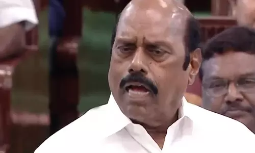 பல்லாவரம்-குன்றத்தூர் சாலை 4 வழிச்சாலையாக மாறுவது எப்போது?- இ.கருணாநிதி எம்.எல்.ஏ. கேள்வி