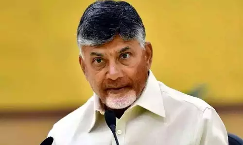 டெல்லியுடன் பேச இந்தி பயனுள்ளதாக இருக்கும்: சந்திரபாபு நாயுடு