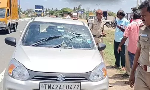 ஈரோட்டில் பயங்கரம்- சேலத்தை சேர்ந்த ரவுடி மர்ம கும்பலால் வெட்டி படுகொலை: மனைவி உயிருக்கு போராட்டம்