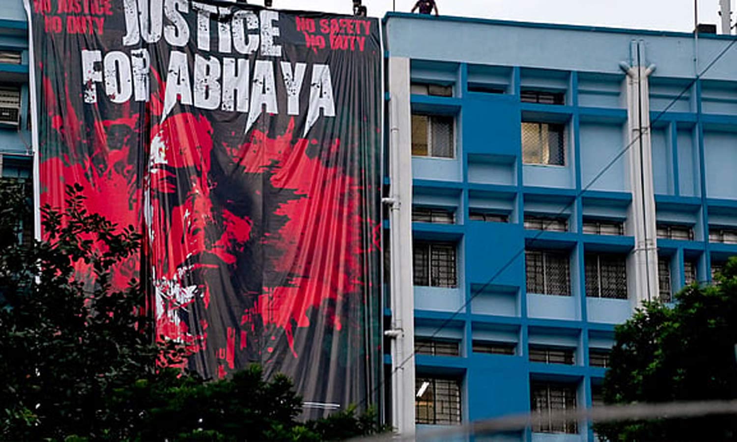 பெண் டாக்டர் கொலை வழக்கு: 7 மாதத்துக்கு பிறகு டெத் சர்டிபிகேட் வழங்கிய ஆர்.ஜி.கர் மருத்துவமனை