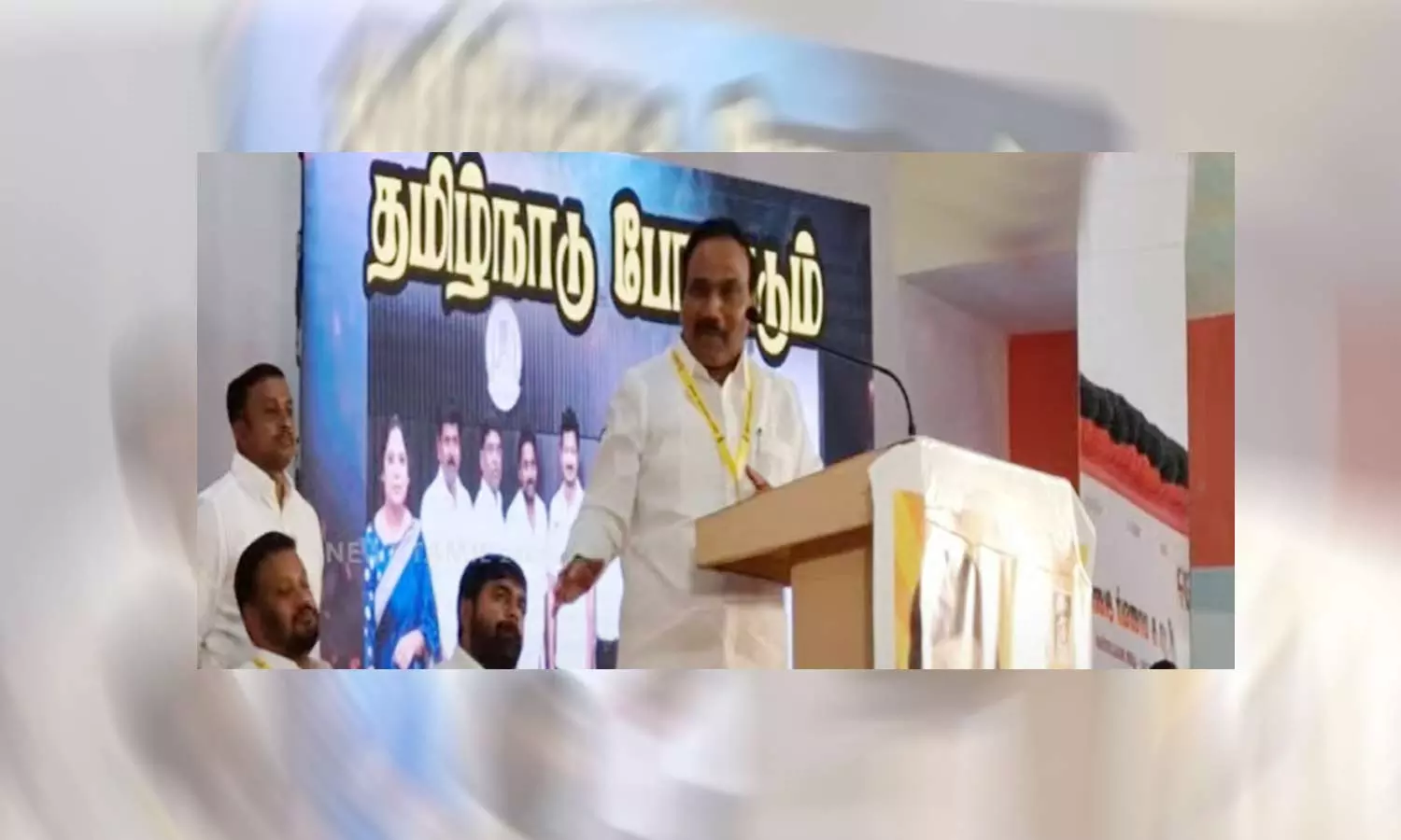 நெற்றியில் பொட்டு வைப்பது சங்கிகளின் அடையாளம்: கரை வேட்டி கட்டிக்கொண்டு வைக்க வேண்டாம்- ஆ.ராசா நெற்றியில் பொட்டு வைப்பது சங்கிகளின் அடையாளம்: கரை வேட்டி கட்டிக்கொண்டு வைக்க வேண்டாம்- ஆ.ராசா
