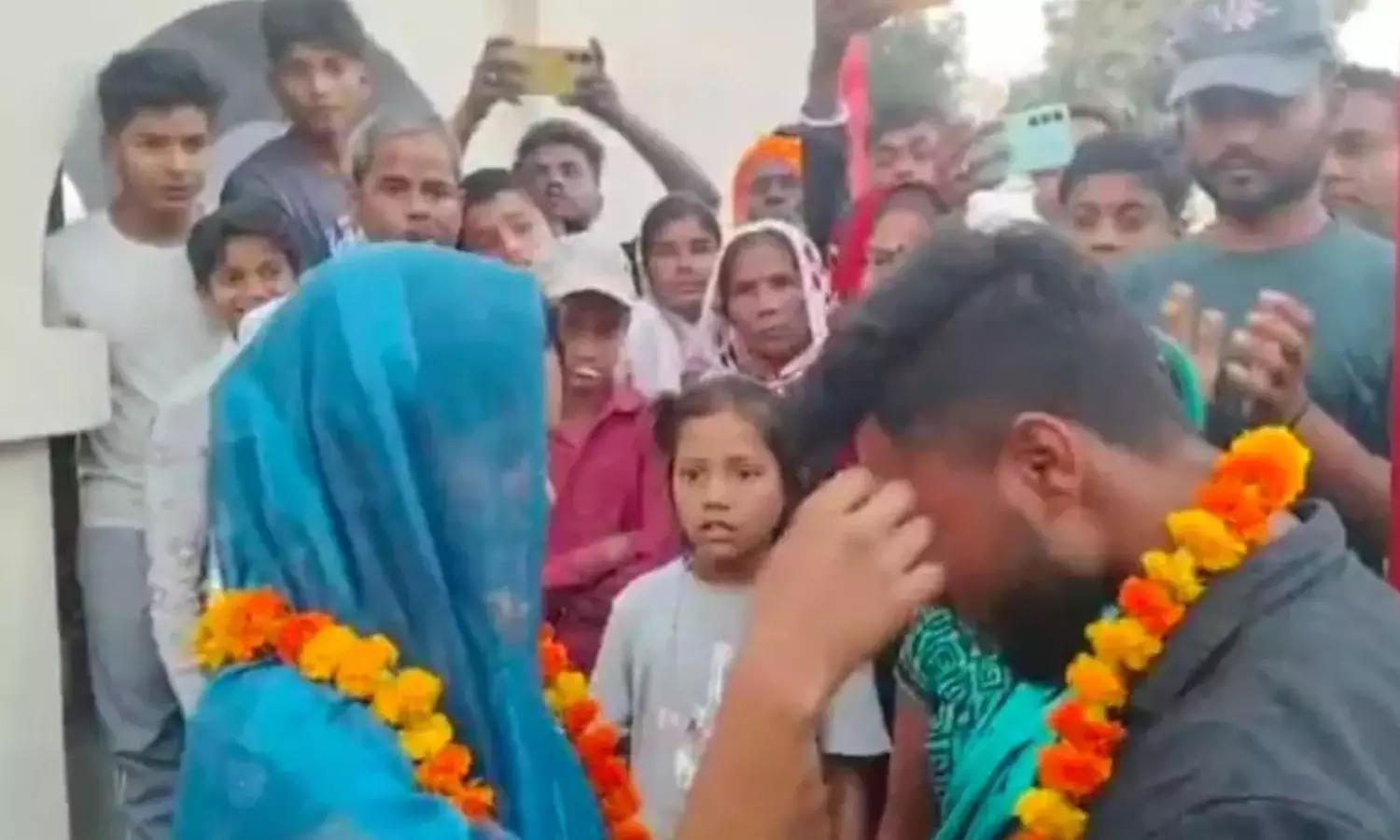 கொலை பயத்தில் மனைவியை காதலனுக்கு தாரைவார்த்த கணவன்: அதன்பின் நடந்த டுவிஸ்ட்