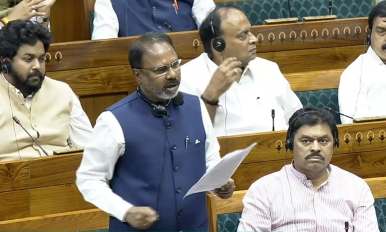 முஸ்லிம்கள் நலனுக்காக.. வக்பு திருத்த மசோதாவை ஆதரித்து தெலுங்கு தேசம் எம்.பி மக்களவையில் பேச்சு