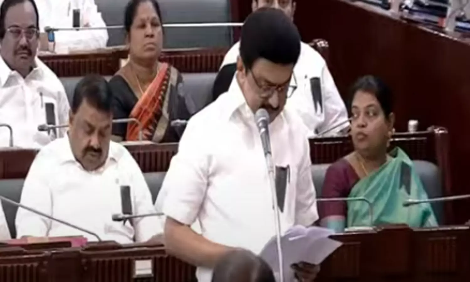 வக்பு வாரிய சட்டத்திருத்தத்திற்கு எதிராக தி.மு.க. சார்பில் வழக்கு தொடரப்படும்- மு.க.ஸ்டாலின் வக்பு வாரிய சட்டத்திருத்தத்திற்கு எதிராக தி.மு.க. சார்பில் வழக்கு தொடரப்படும்- மு.க.ஸ்டாலின்