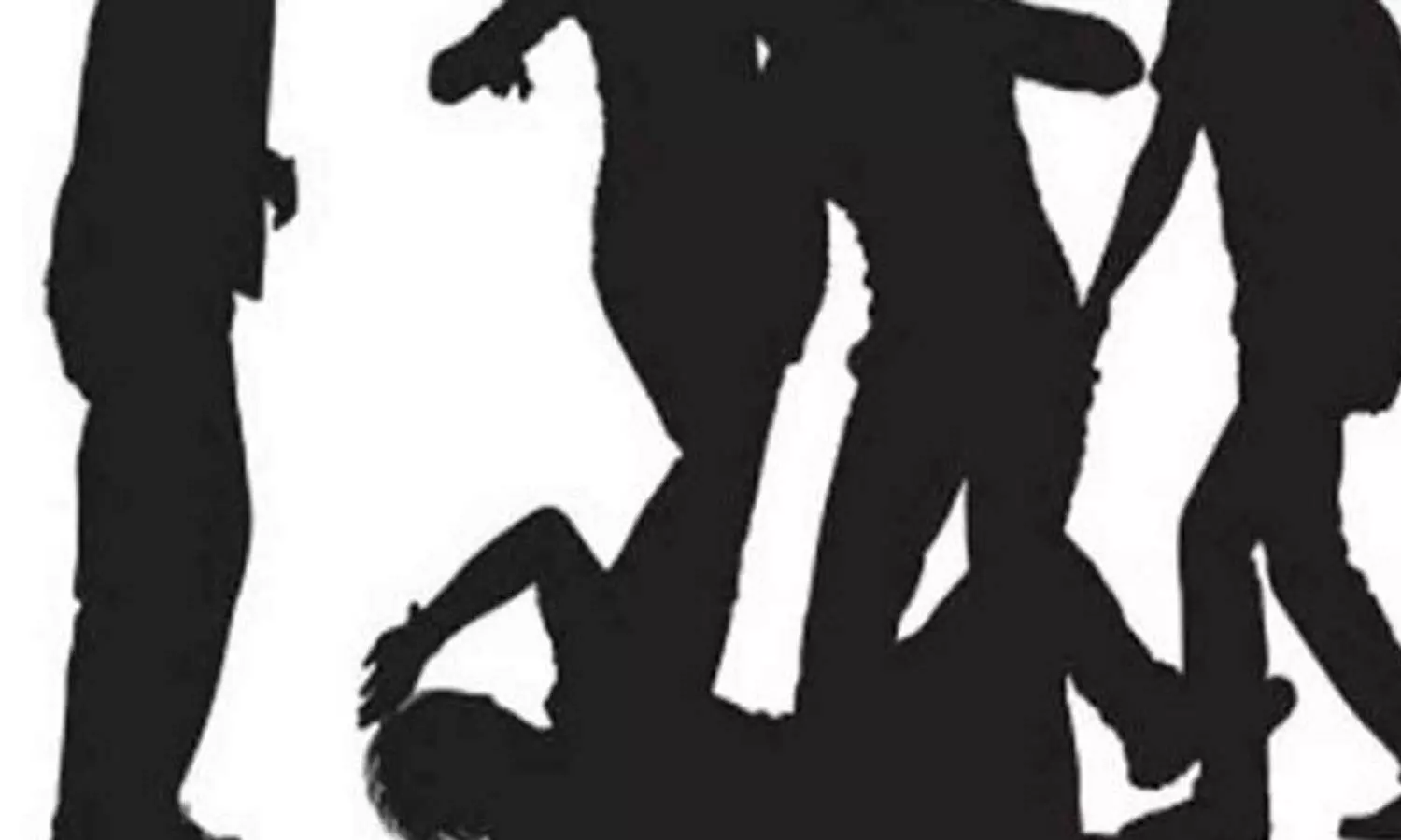 மகாராஷ்டிரா: நிச்சயம் செய்தபின் பிடிக்காமல் போன மாப்பிள்ளை- கூலிப்படை உதவியுடன் தீர்த்துக்கட்ட முயன்ற பெண் மகாராஷ்டிரா: நிச்சயம் செய்தபின் பிடிக்காமல் போன மாப்பிள்ளை- கூலிப்படை உதவியுடன் தீர்த்துக்கட்ட முயன்ற பெண்