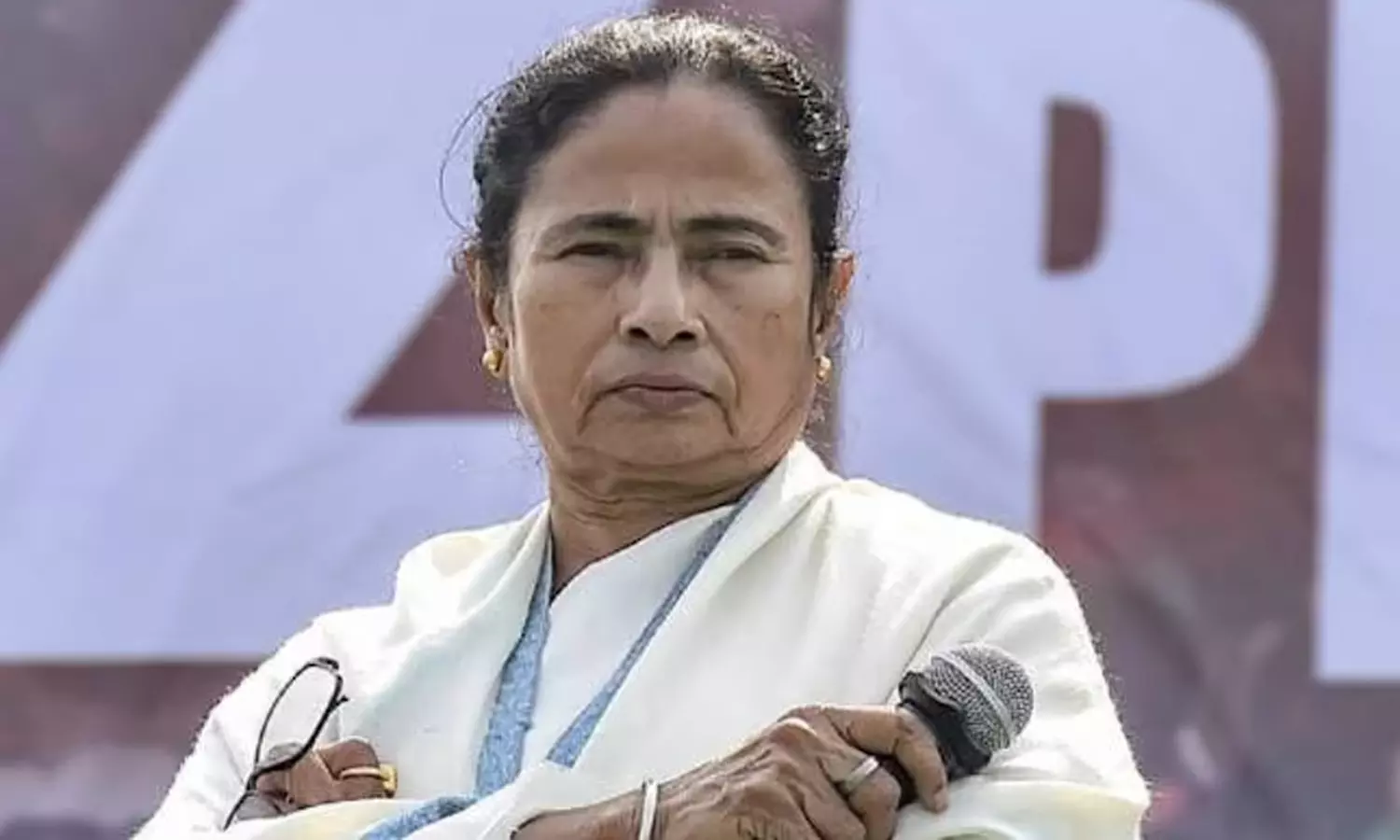 25,000 ஆசிரியர்கள் பணிநியமனம் ரத்து: சுப்ரீம் கோர்ட் தீர்ப்பை ஏற்கமாட்டேன், ஆனால்... மம்தா பானர்ஜி