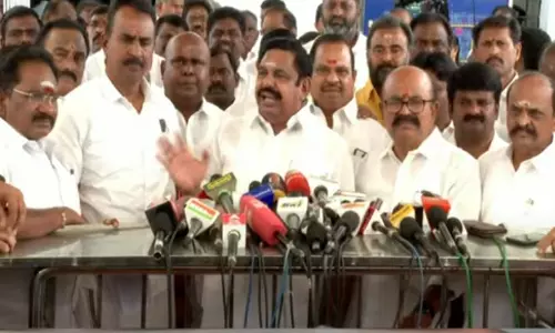 இரட்டை வேடம் போடும் கட்சி தி.மு.க. - எடப்பாடி பழனிசாமி ஆவேசம்