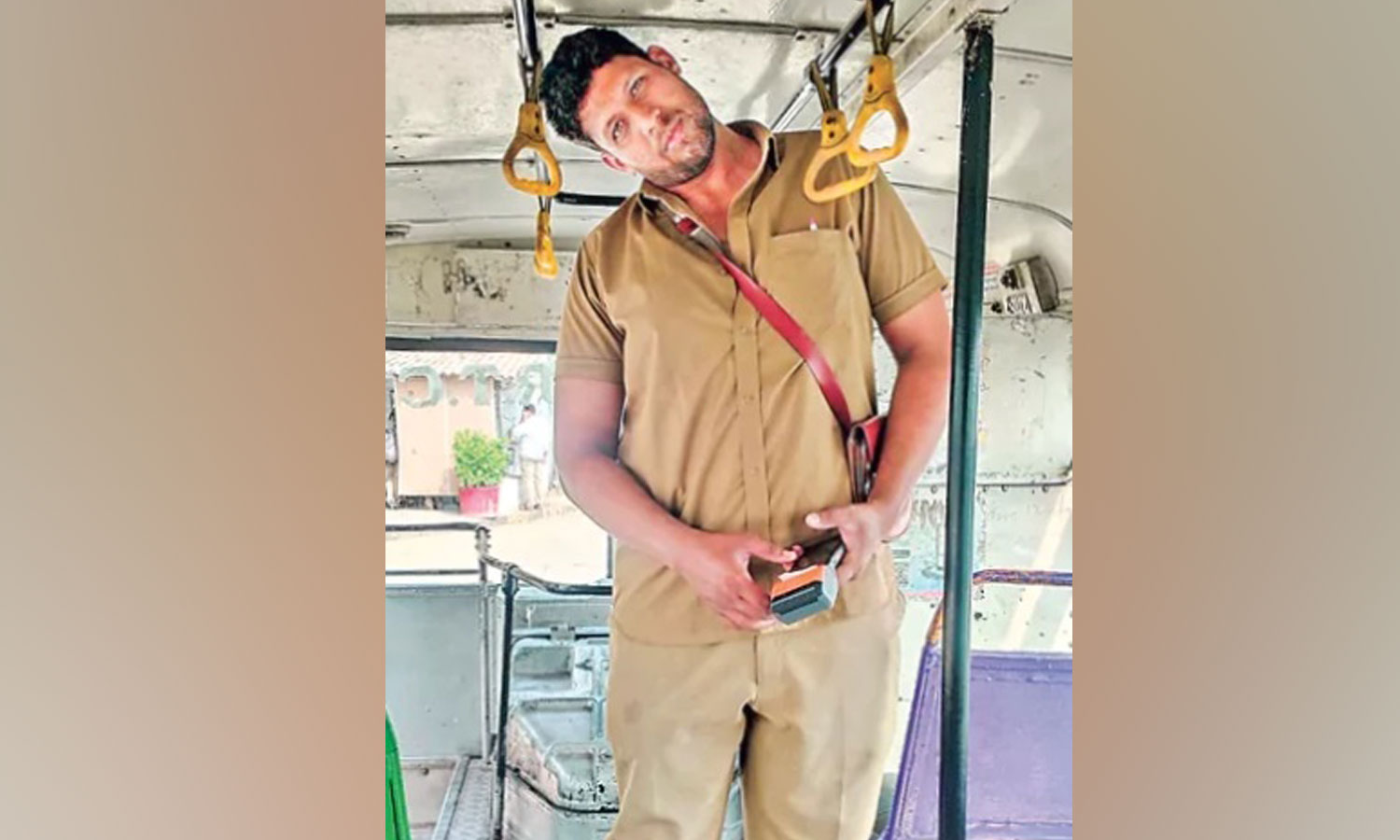 6 அடி பஸ்சில் 7 அடி உயர வாலிபருக்கு கண்டக்டர் வேலை: கழுத்து வலியால் அவதிப்படுவதாக புலம்பல்