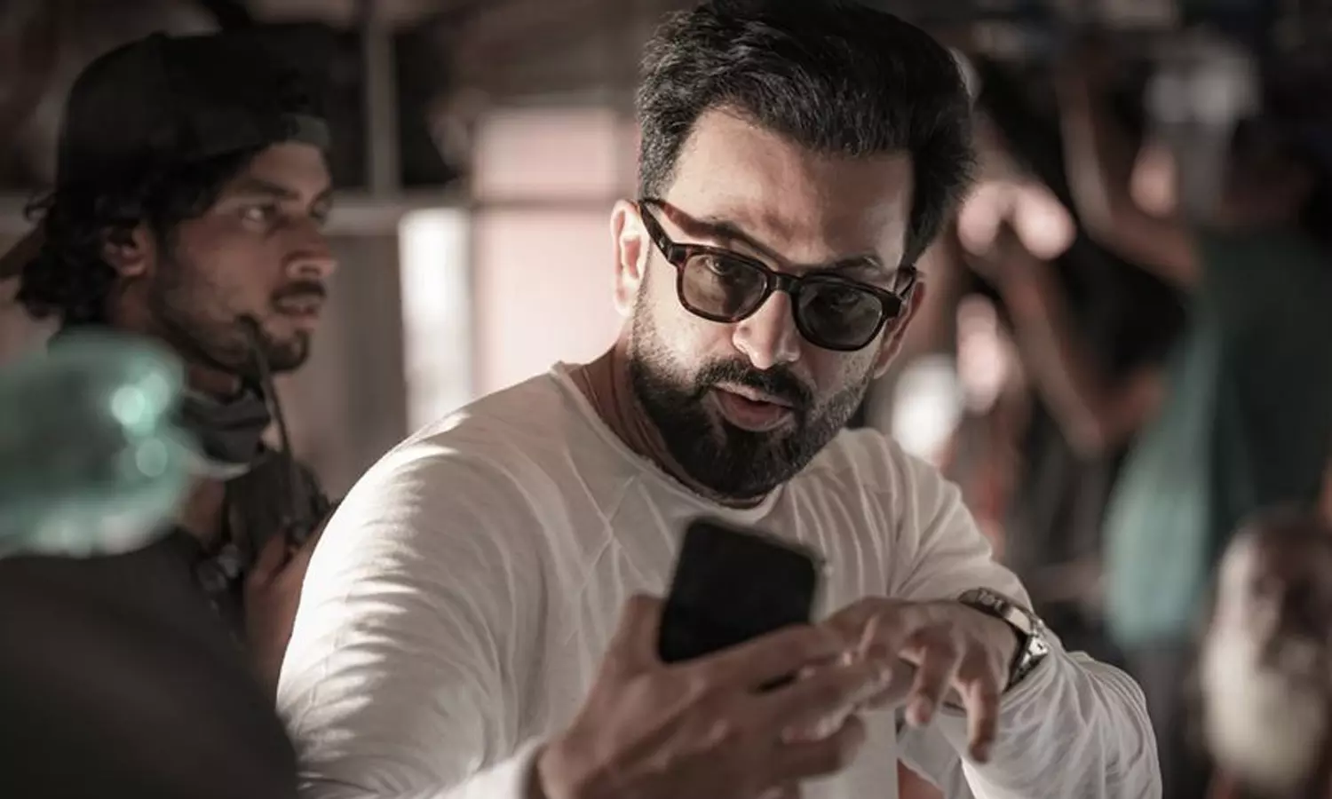 எம்புரான் சர்ச்சை... பிரித்விராஜுக்கு வருமான வரித்துறை நோட்டீஸ்