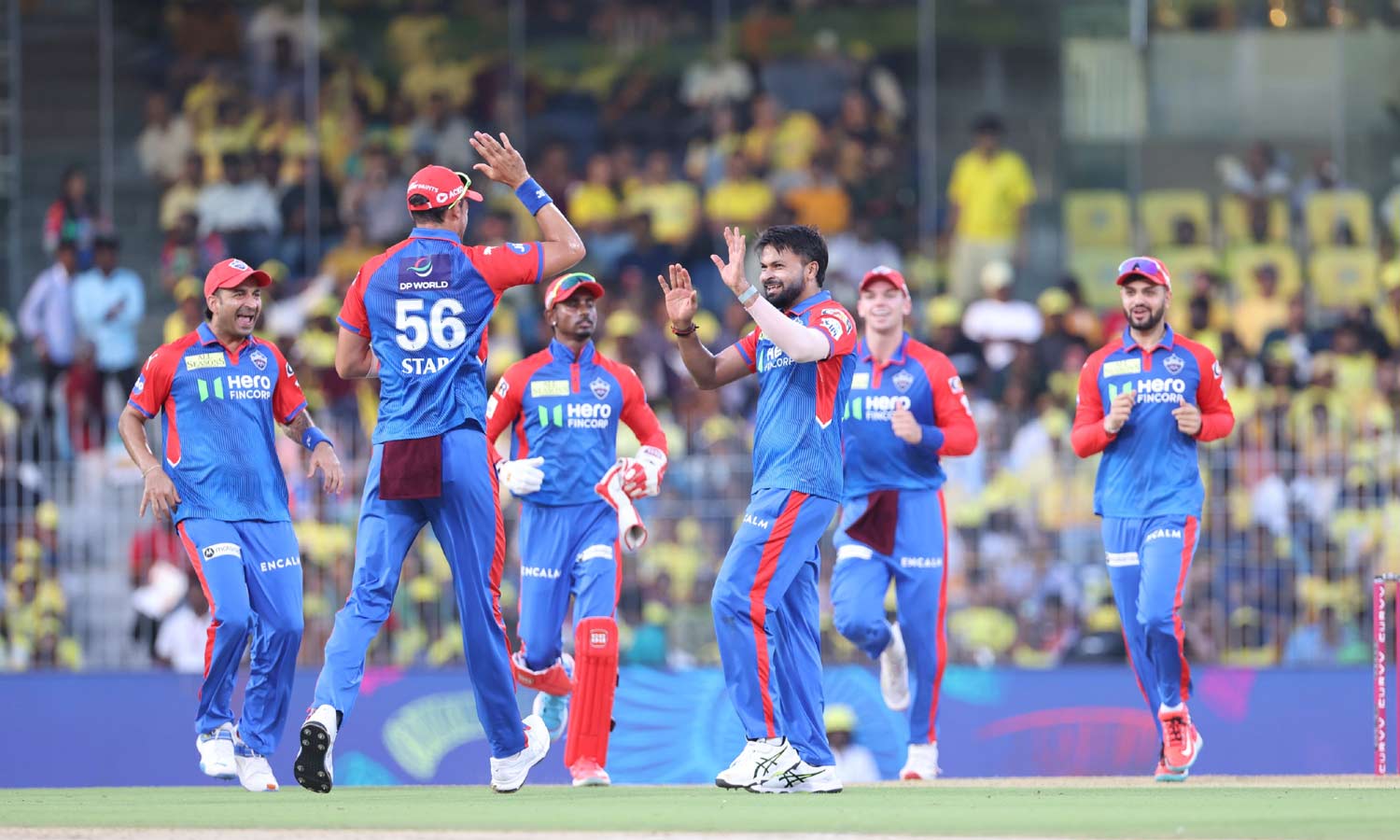 சிஎஸ்கே-வுக்கு வந்த சோதனை: சேப்பாக்கத்தில் 2010-க்குப் பிறகு டெல்லியிடம் சரண்..!