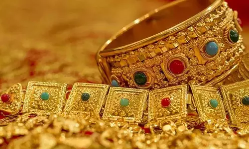 GOLD PRICE TODAY : 2-வது நாளாக குறைந்த தங்கம் விலை- இன்றைய நிலவரம்
