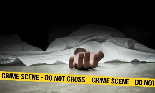 ஆண் குழந்தை வேணும்.. தூக்கில் தொங்கிய மனைவி.. தற்கொலைக்கு தூண்டிய கணவன் கைது