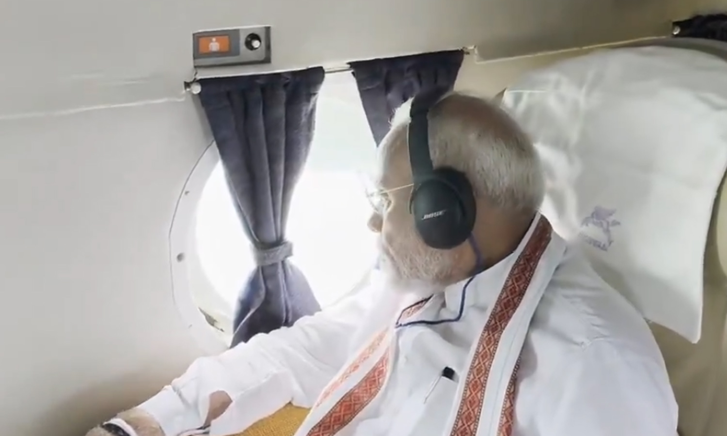 ராமர் நம் அனைவரையும் ஒருங்கிணைக்கும் சக்தி- பிரதமர் மோடி ராமர் நம் அனைவரையும் ஒருங்கிணைக்கும் சக்தி- பிரதமர் மோடி