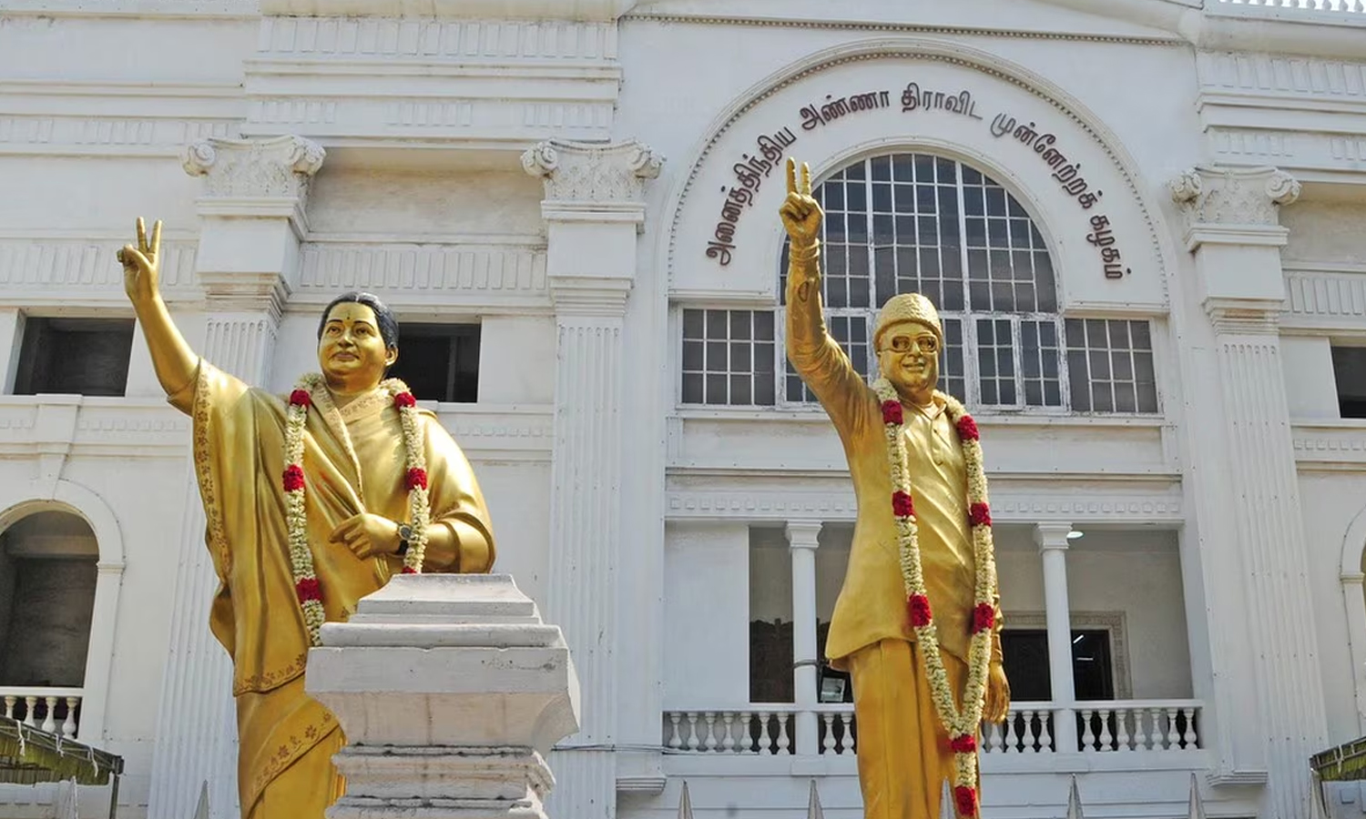 அதிமுக கூட்டணி குறித்து திமுக தலைவருக்கு ஏன் இவ்வளவு அக்கறை?- அதிமுக கண்டனம்