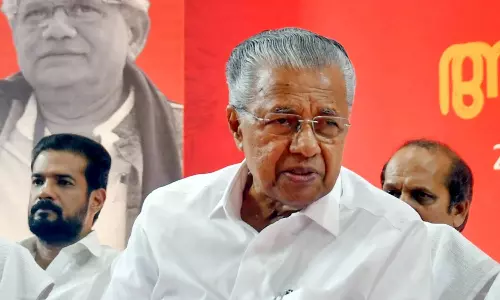 வக்பு மசோதாவுக்கு பின் தேவாலயங்களைக் குறிவைக்கும் சங் பரிவாரம்.. பினராயி விஜயன் எச்சரிக்கை