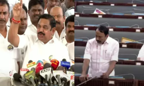 கூண்டோடு  வெளியேறிய அதிமுக எம்.எல்.ஏ.க்கள்.. தனி மரமாக சட்டசபையில் பேசிய செங்கோட்டையன்!